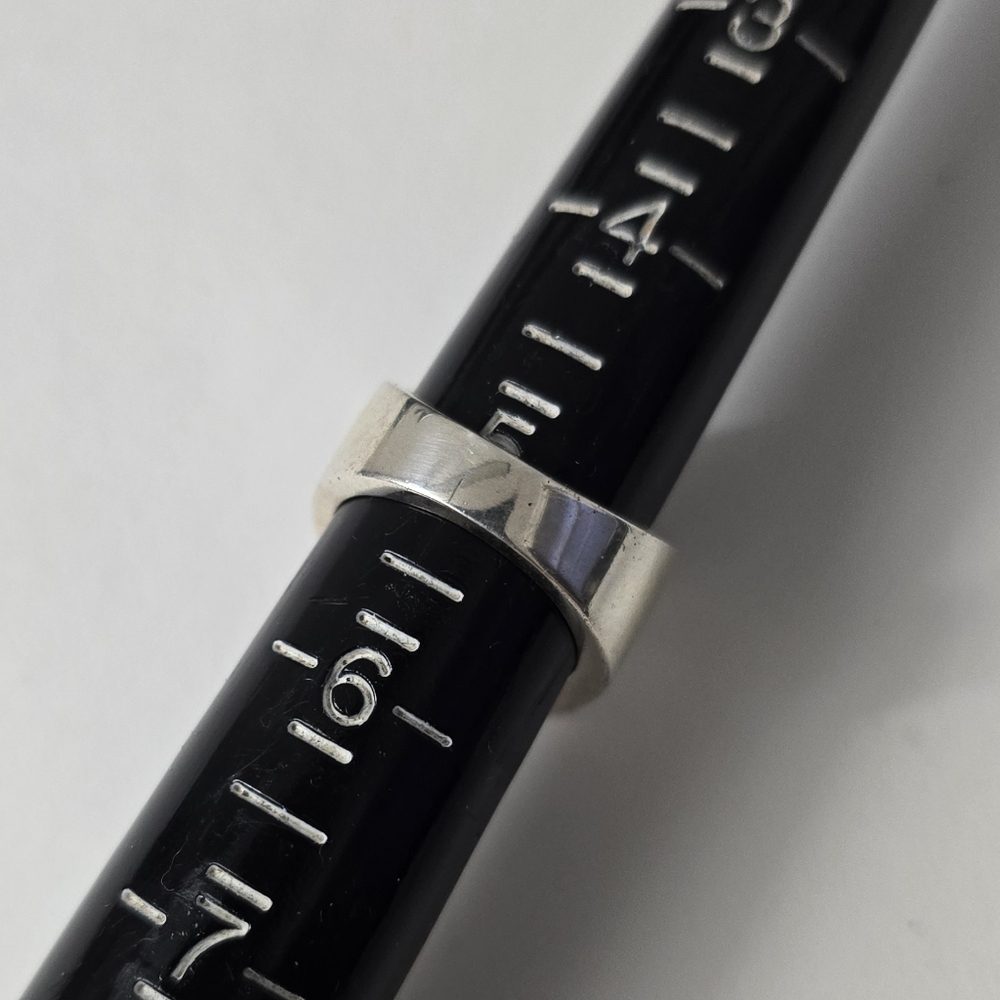 Sterling Silver 925 Elegang Ring - Picture 4 of 8